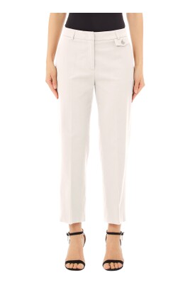 chino-trousers-for-men-and-women
