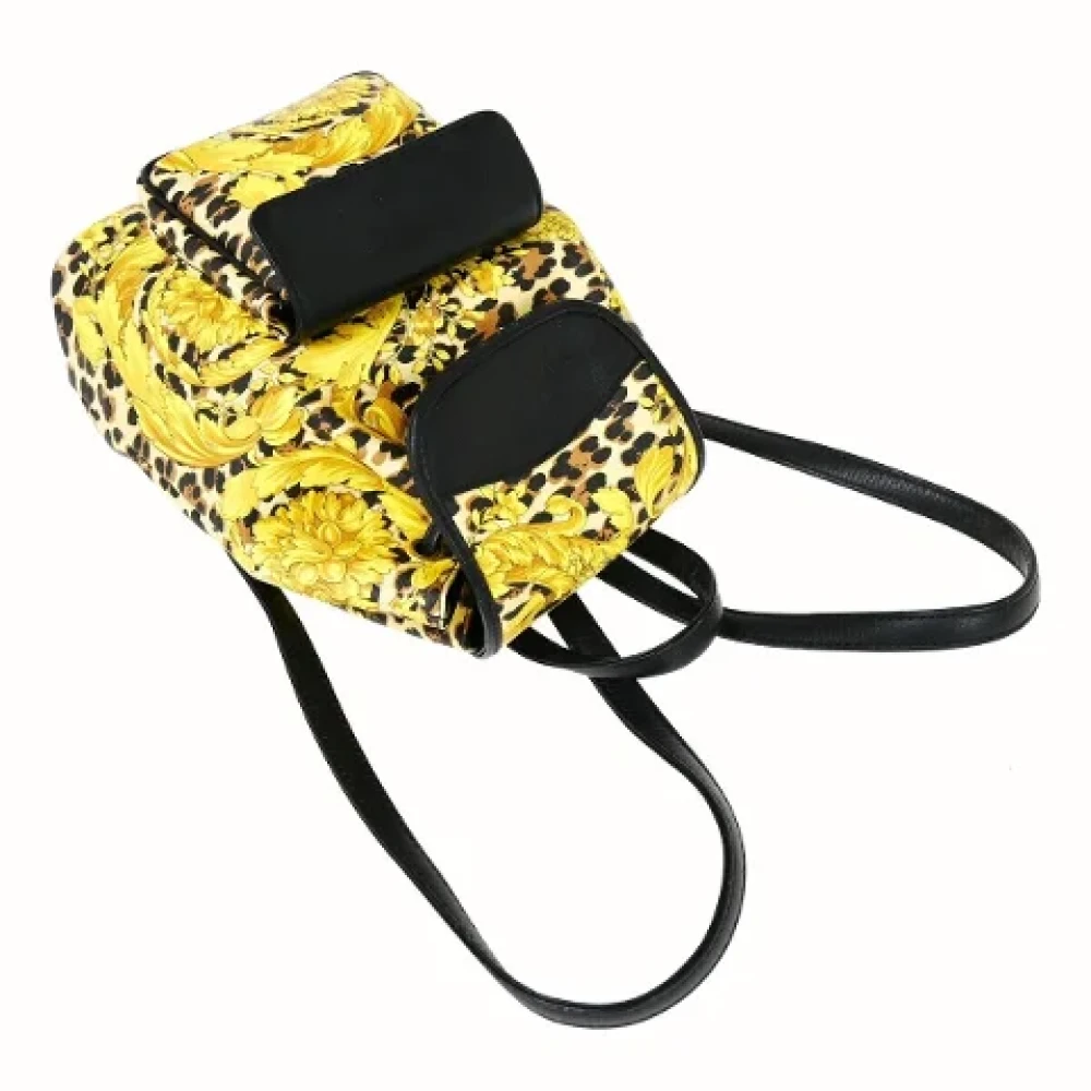 Versace Pre-owned Cotton shoulder-bags Yellow Dames