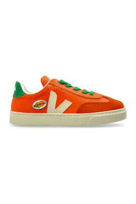 sports-shoes-x-the-social-food-leather