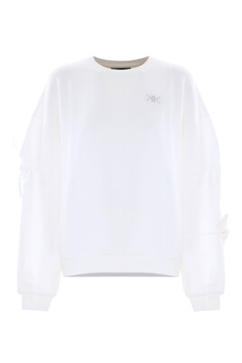 minimalist-logo-sweatshirt