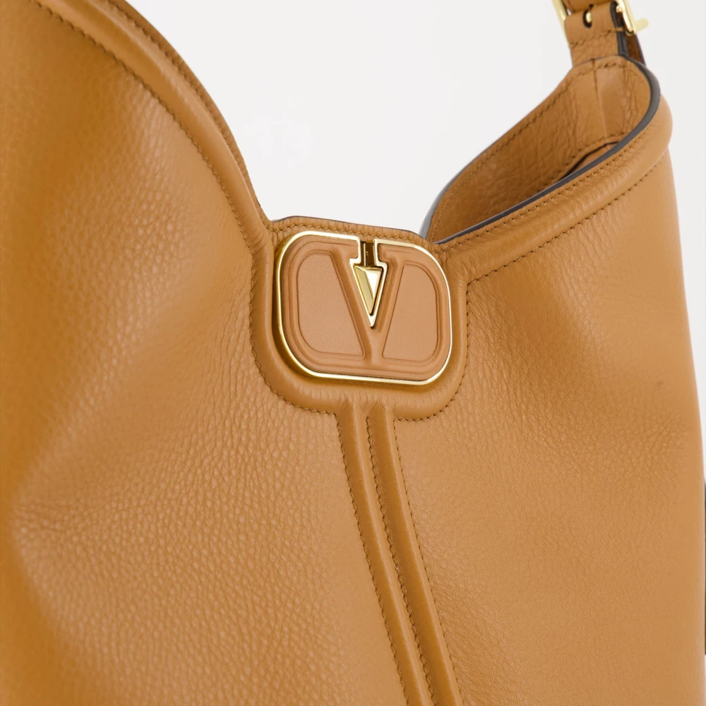 Valentino Garavani Hobo tas van generfd leer met VLogo Brown Dames