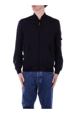 slim-fit-logo-side-zip-coat