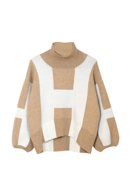 turtleneck-knit-sweater