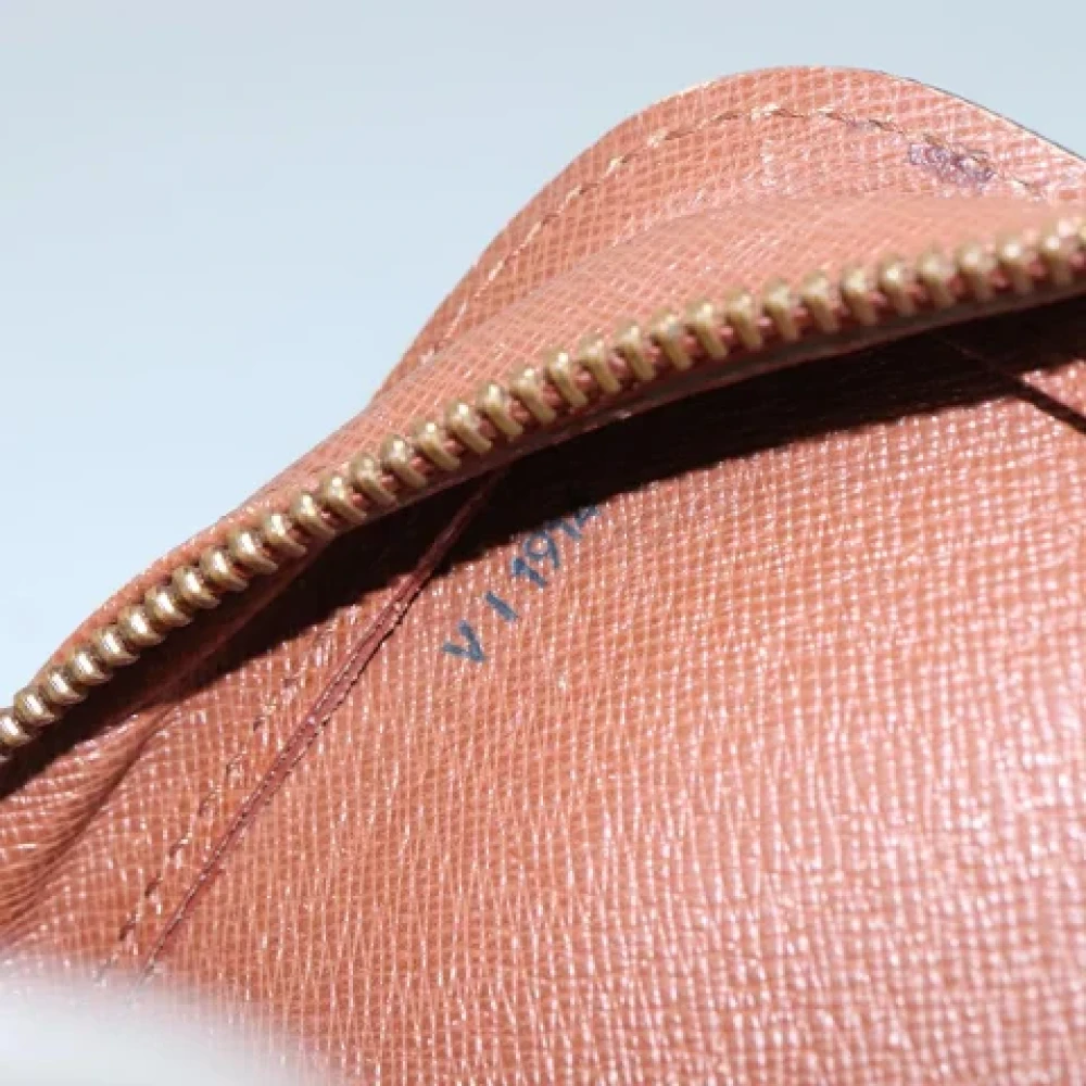 Louis Vuitton Vintage Pre-owned Canvas clutches Brown Dames
