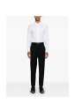 camisa-blanca-de-popelina-con-detalle-de-arnes