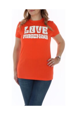 graphic-tee-with-unique-design