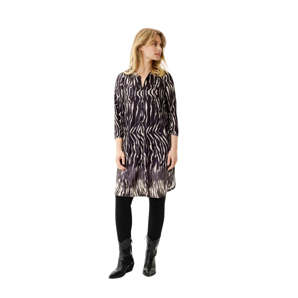 IN Front Bloemenprint Tuniek met Ruchedetails Black Dames