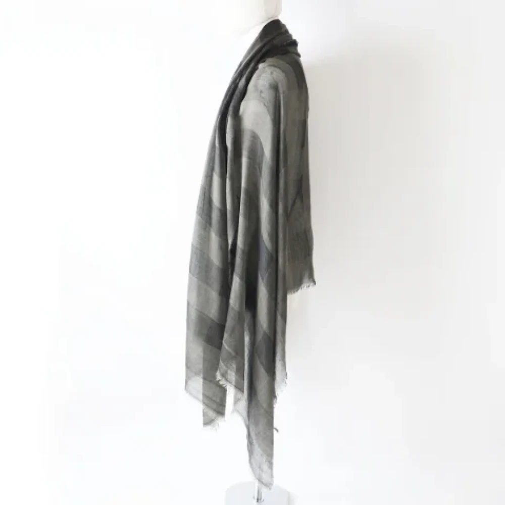 Dior Vintage Pre-owned Cashmere scarves Gray Dames
