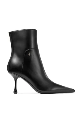 Svarta ankelboots i läder med metalldetalj