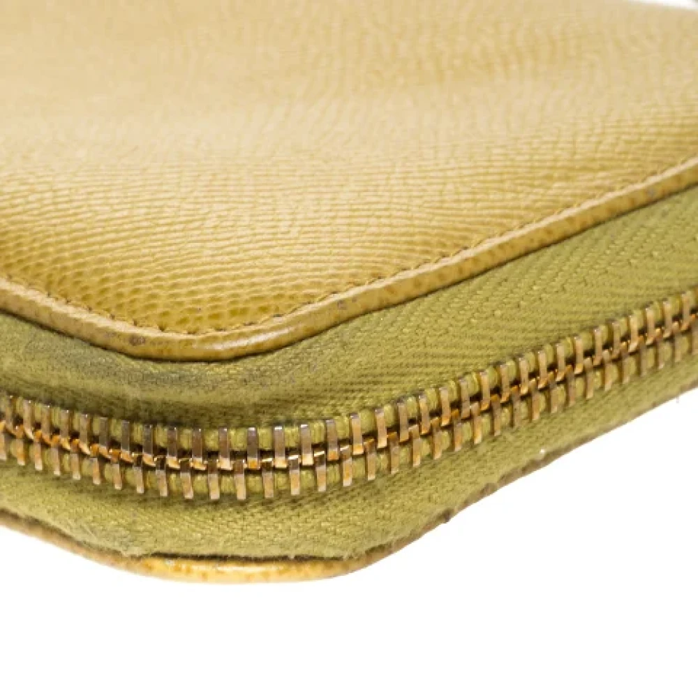 Dolce & Gabbana Pre-owned Leather wallets Yellow Dames