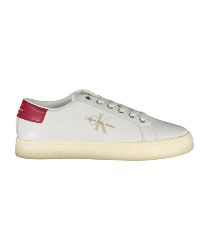 baskets-blanches-a-lacets