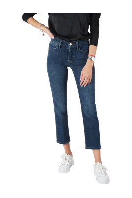 jeans-droits-cheville-haute
