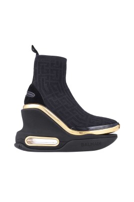 sneakers-montantes-en-tissu-avec-bouts-ronds