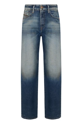 Comfort Straight Denim Jeans