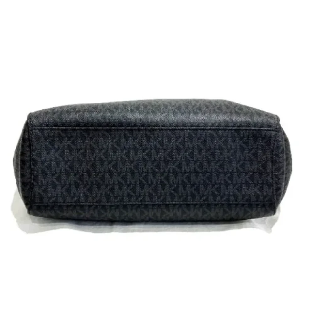Michael Kors Pre-owned Plastic shoulder-bags Black Dames