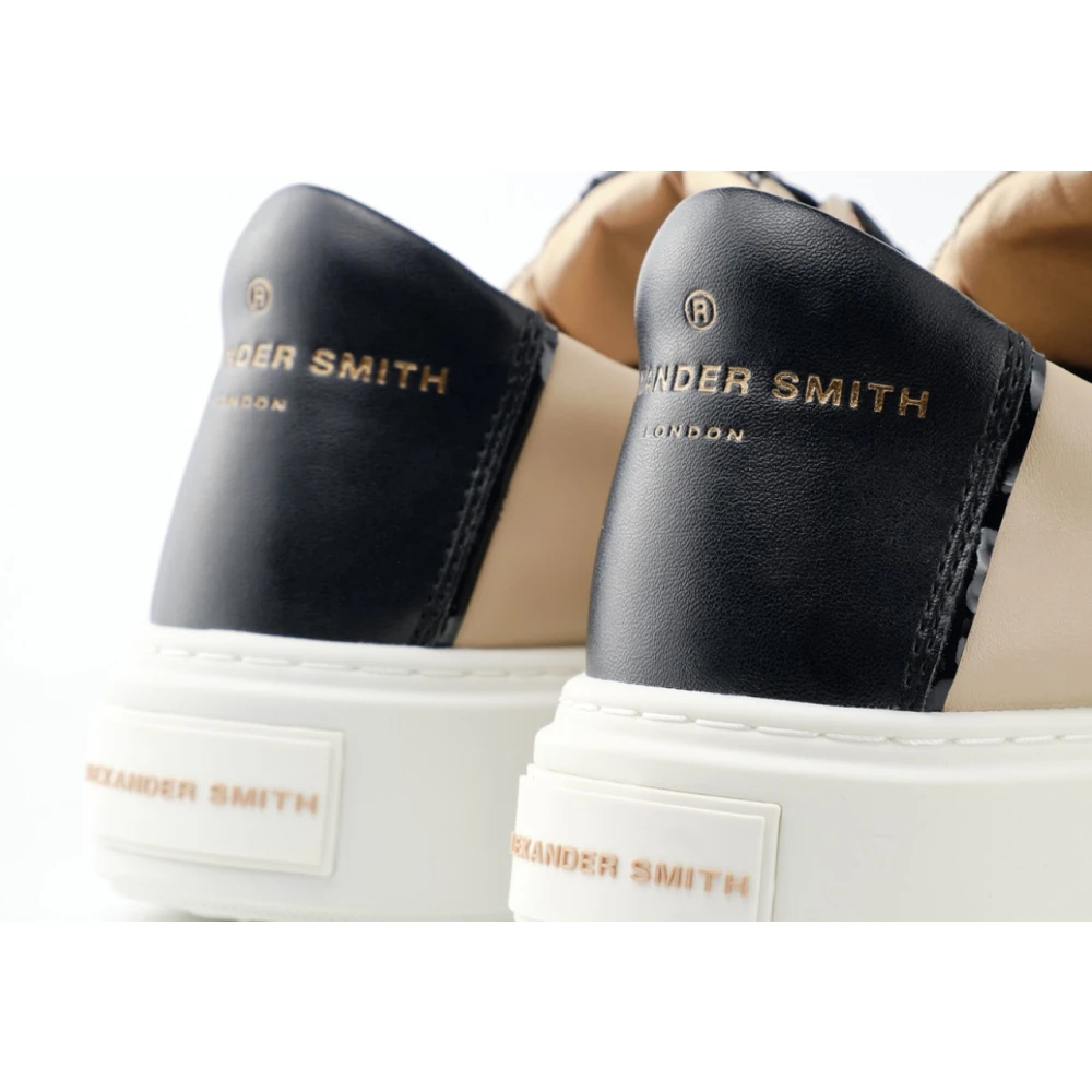 Alexander Smith Londense Vrouw Naakt Zwart Beige Dames