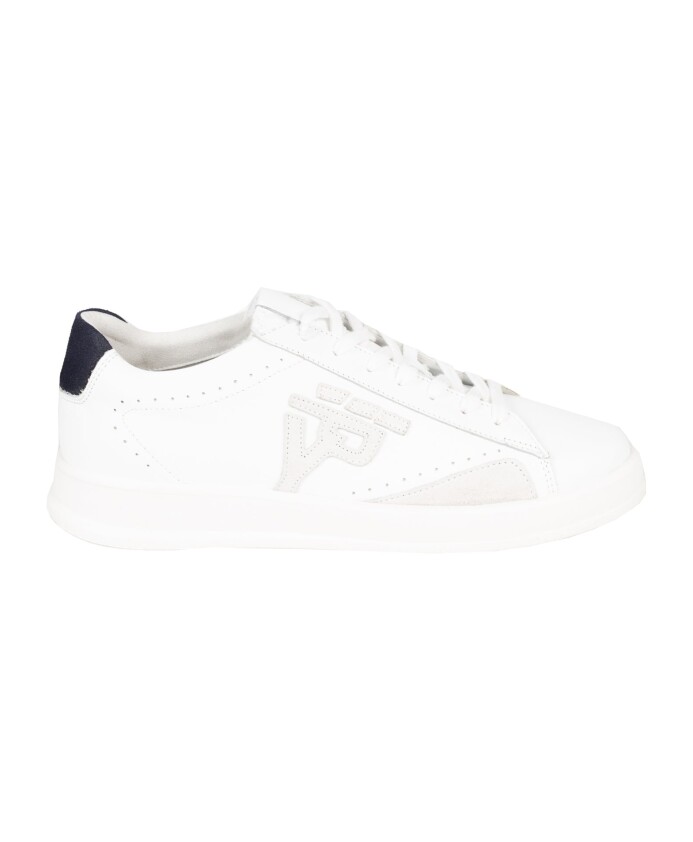 sneakers-classiques-a-bout-rond