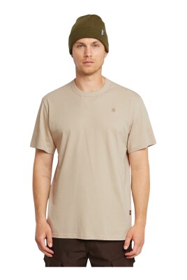 plain-short-sleeve-t-shirt