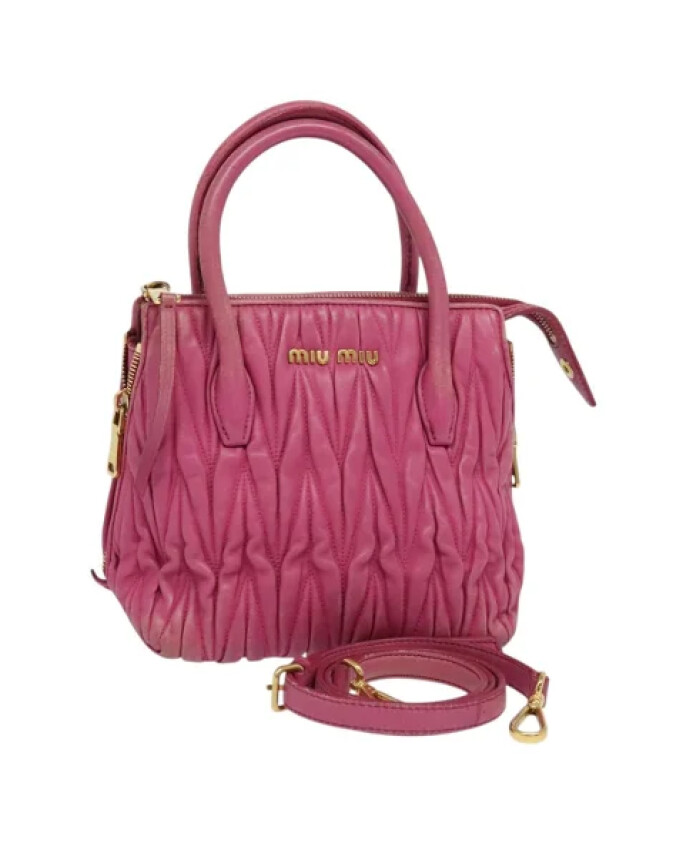 pre-owned-cuir-sacs-main