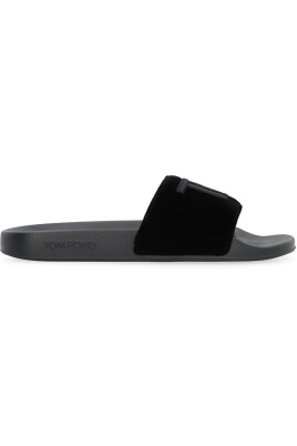 velvet-sandals-with-round-toeline
