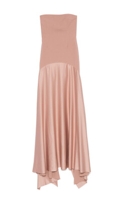 rosa-off-shoulder-klanning-med-slits