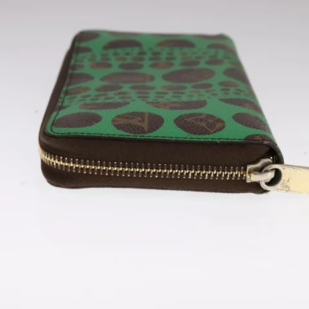 Louis Vuitton Vintage Pre-owned Canvas wallets Green Dames