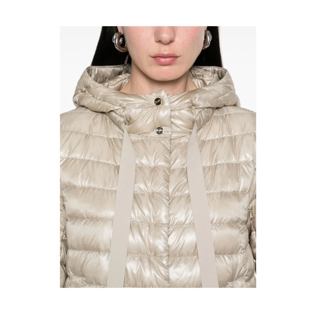 Herno Hooded Jacket met Zakken Beige Dames