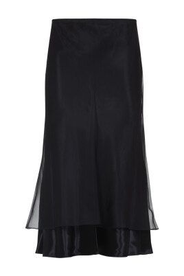 elegant-black-skirt