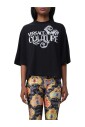 t-shirt-noir-a-col-rond