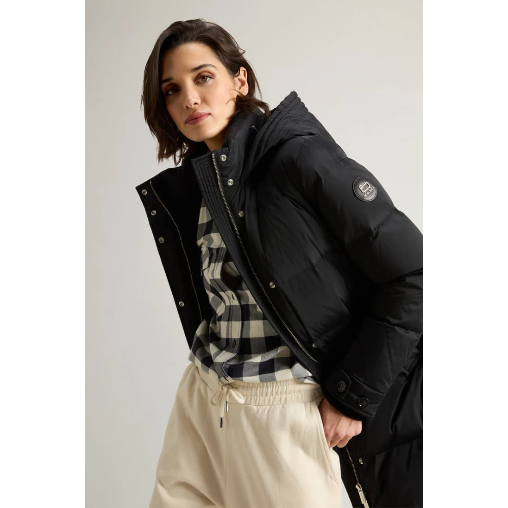 Woolrich Zwarte Puffer Parka Black Dames