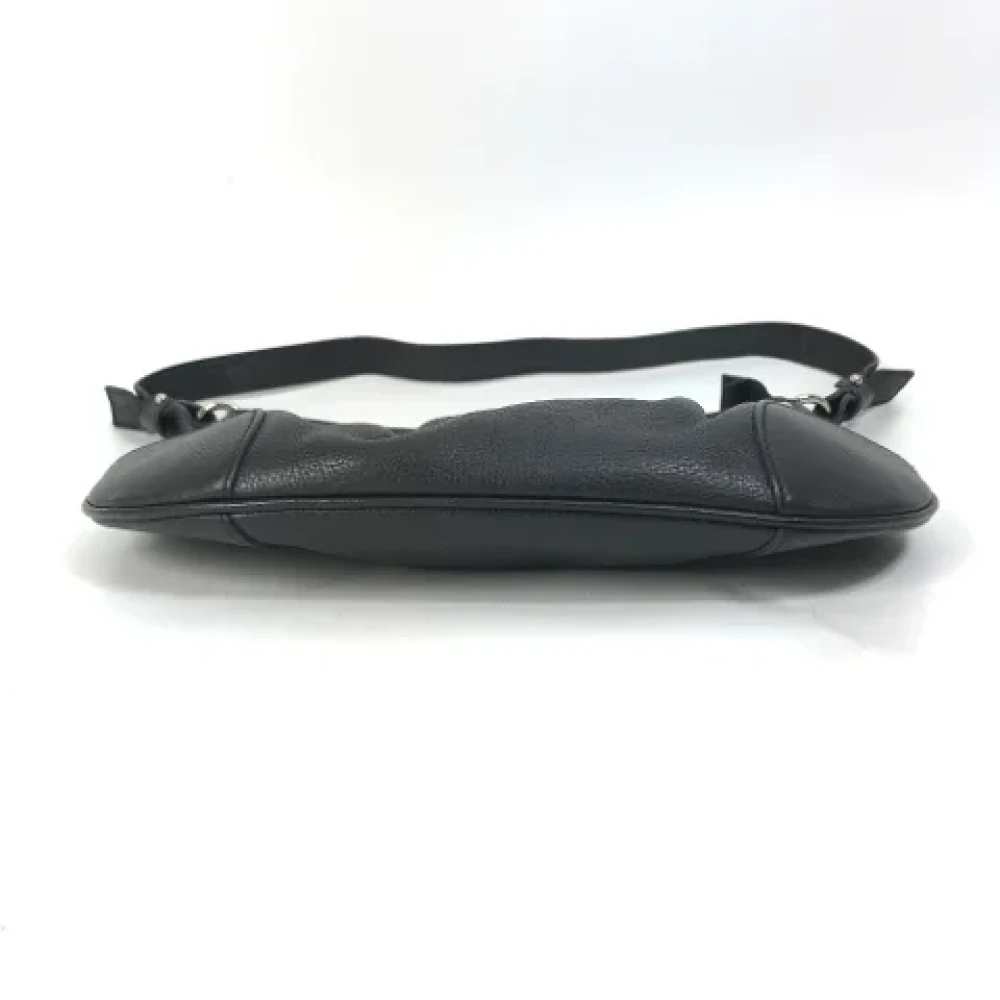 Salvatore Ferragamo Pre-owned Leather shoulder-bags Black Dames