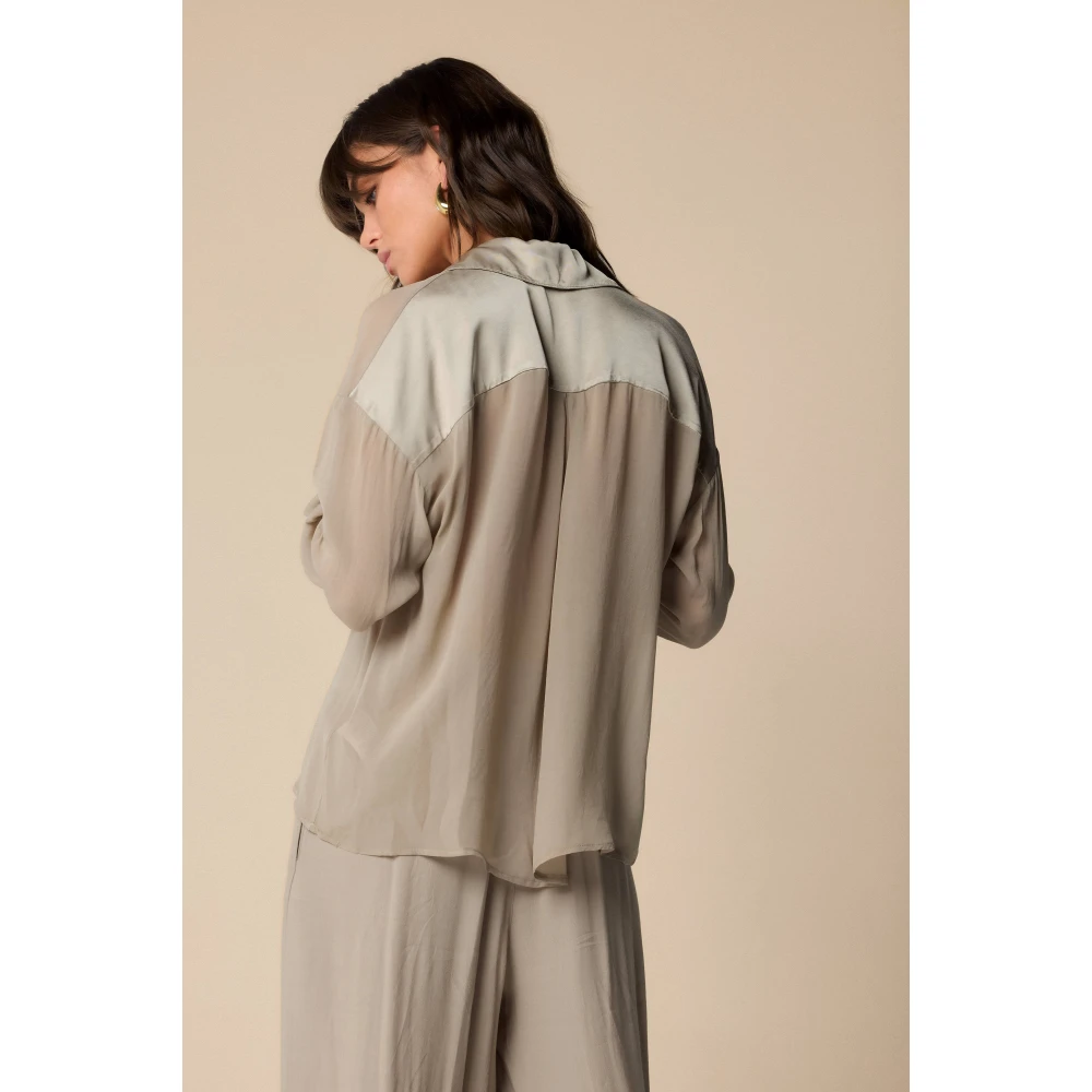 Kocca Stijlvolle Blouses voor Vrouwen Gray Dames