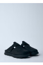 sabots-en-cuir-mat-avec-bride-reglable