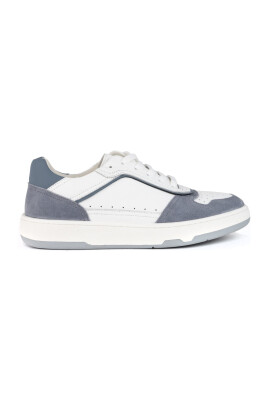grey-sneakers-for-men