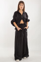 veste-en-nylon-decoupee-noire