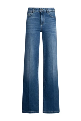 Stilrena denimblå byxor