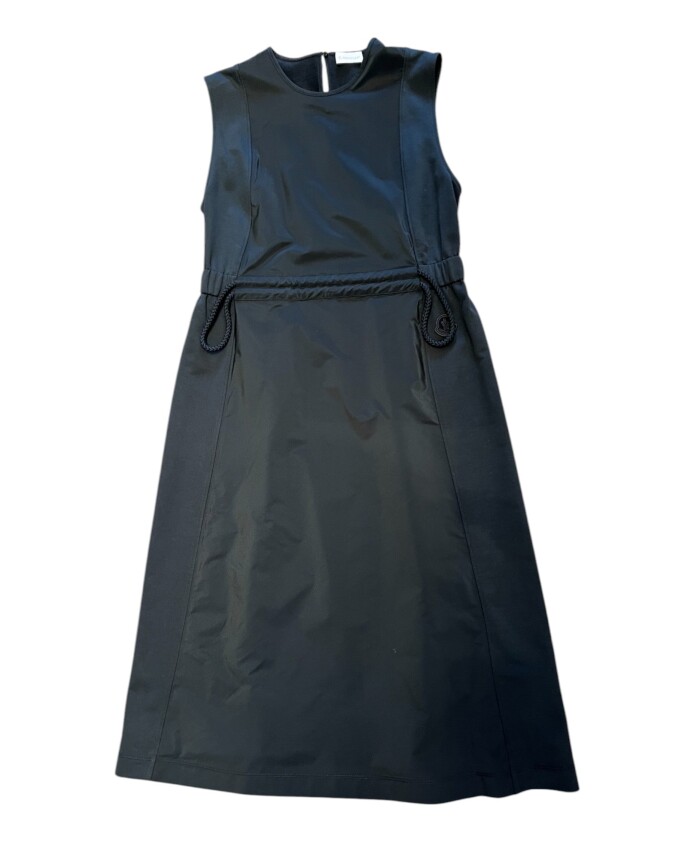 robe-noire-en-polyester-et-viscose