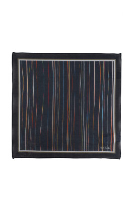 pocket-square-with-a-striped-pattern