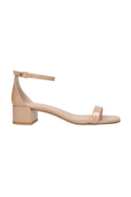 sandale-rose-en-cuir-verni-avec-boucle