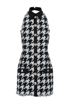 robe-blanche-en-tweed-and-satin-col-halterneck