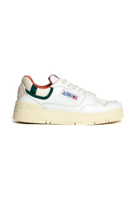 white-forest-sneakers