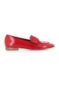 red-patent-leather-flat-sandals