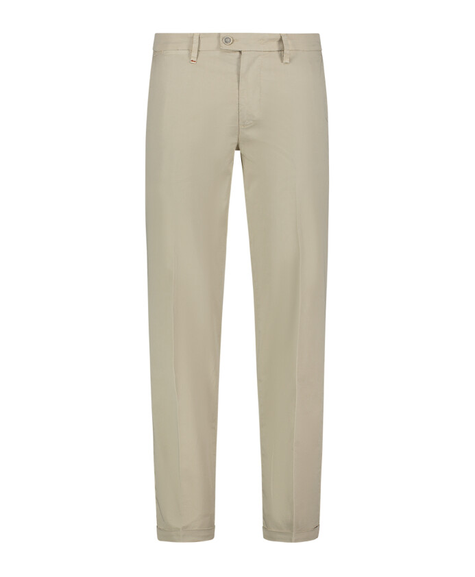 mens-chinos-with-turn-up-hem