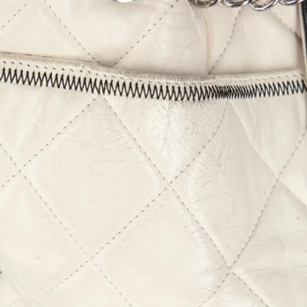 Chanel Vintage Pre-owned Leather chanel-bags Beige Dames