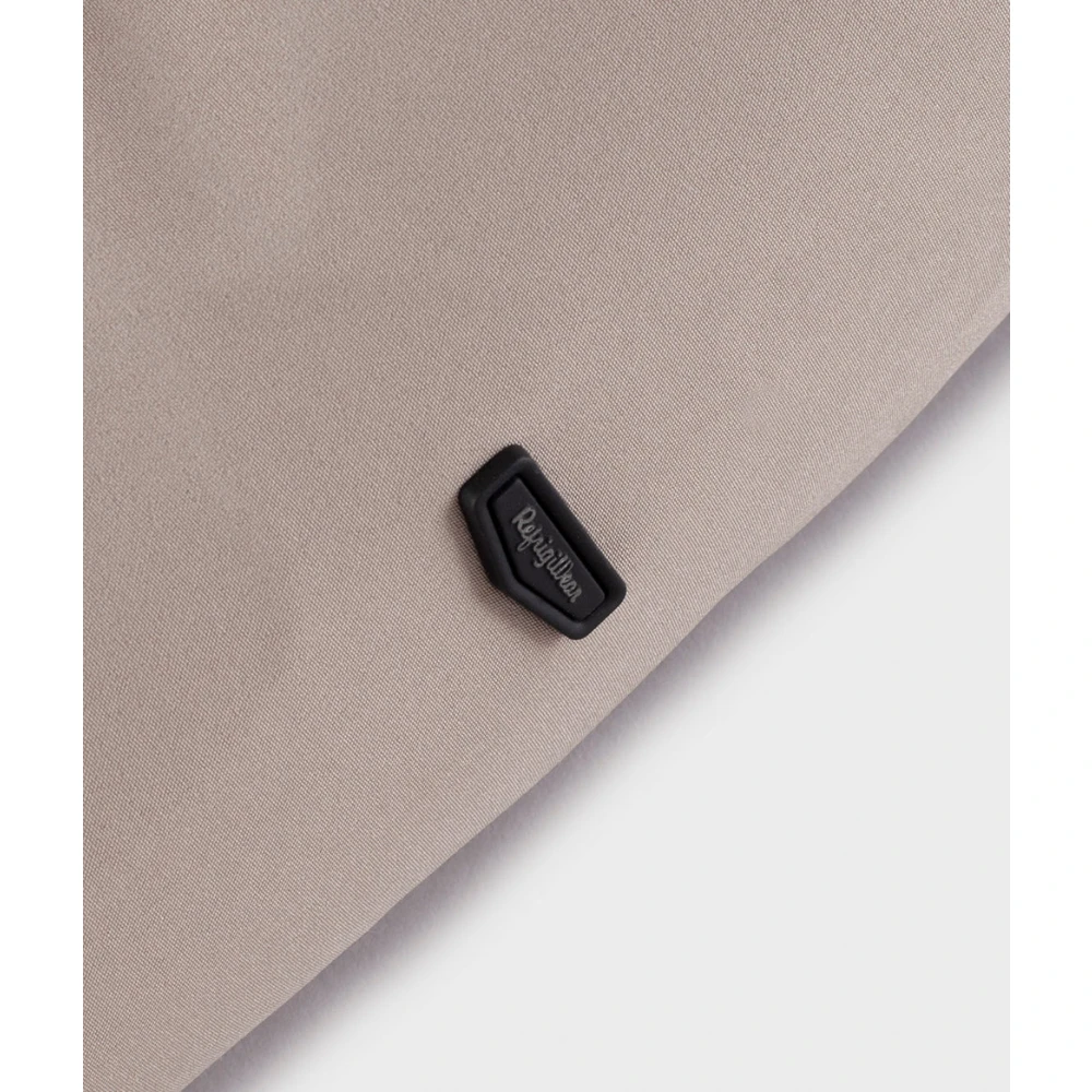 RefrigiWear Stijlvolle Jassen voor Alle Seizoenen Beige Dames