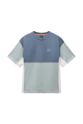 green-t-shirts-and-polos