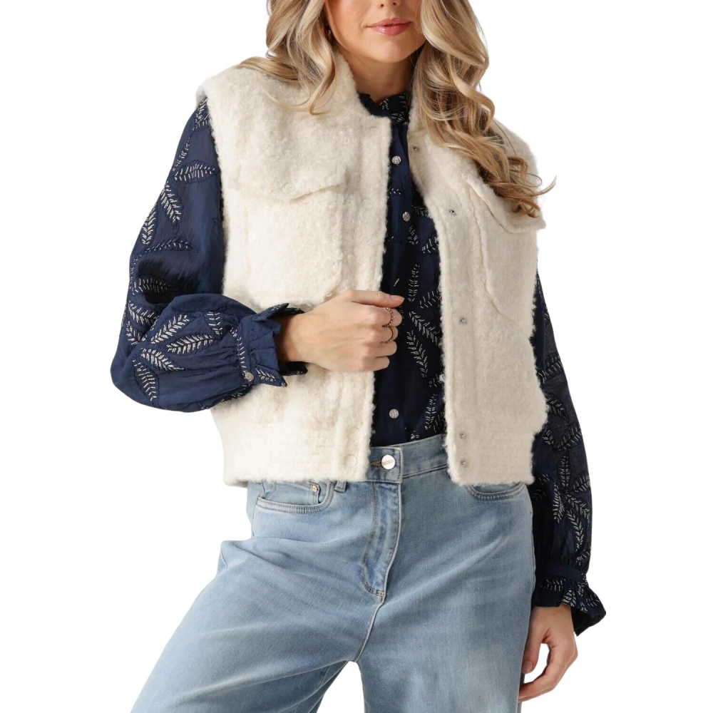 Nukus Mia Boucle Dames Blazers Beige Dames