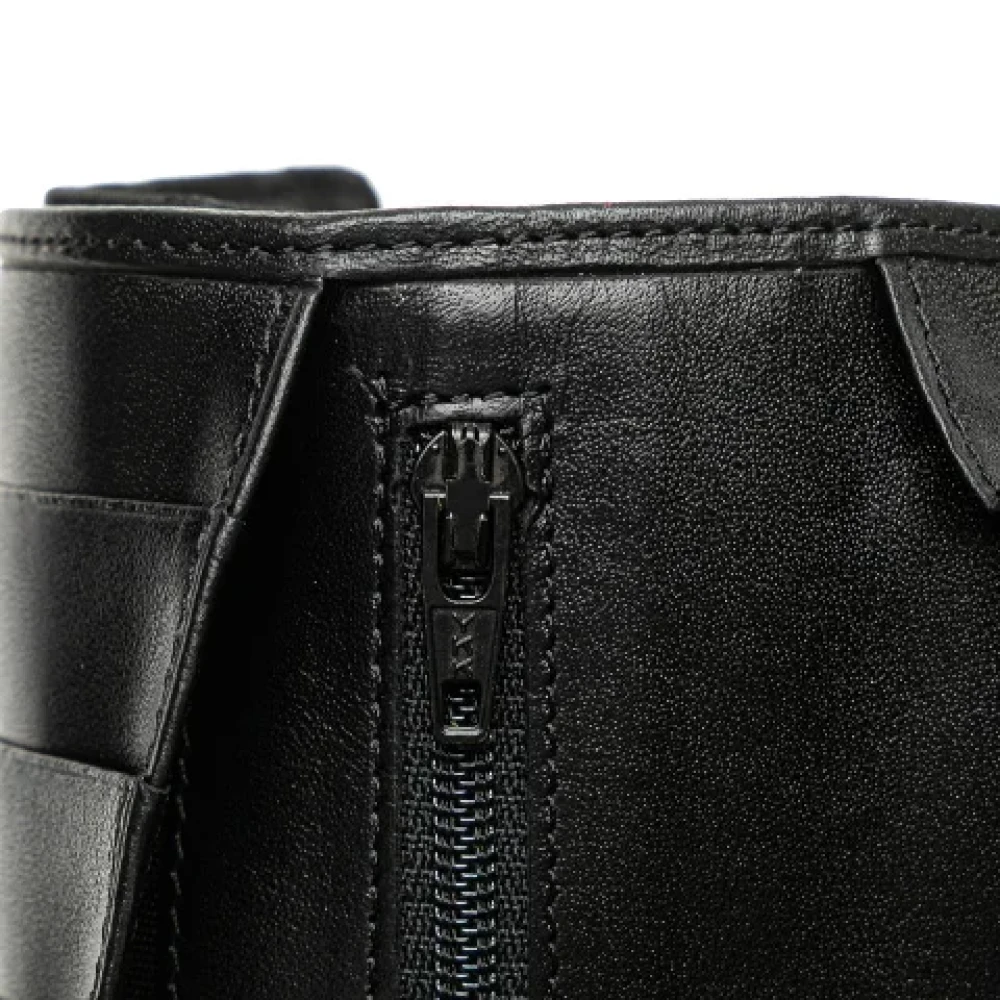 Versace Pre-owned Canvas wallets Black Dames