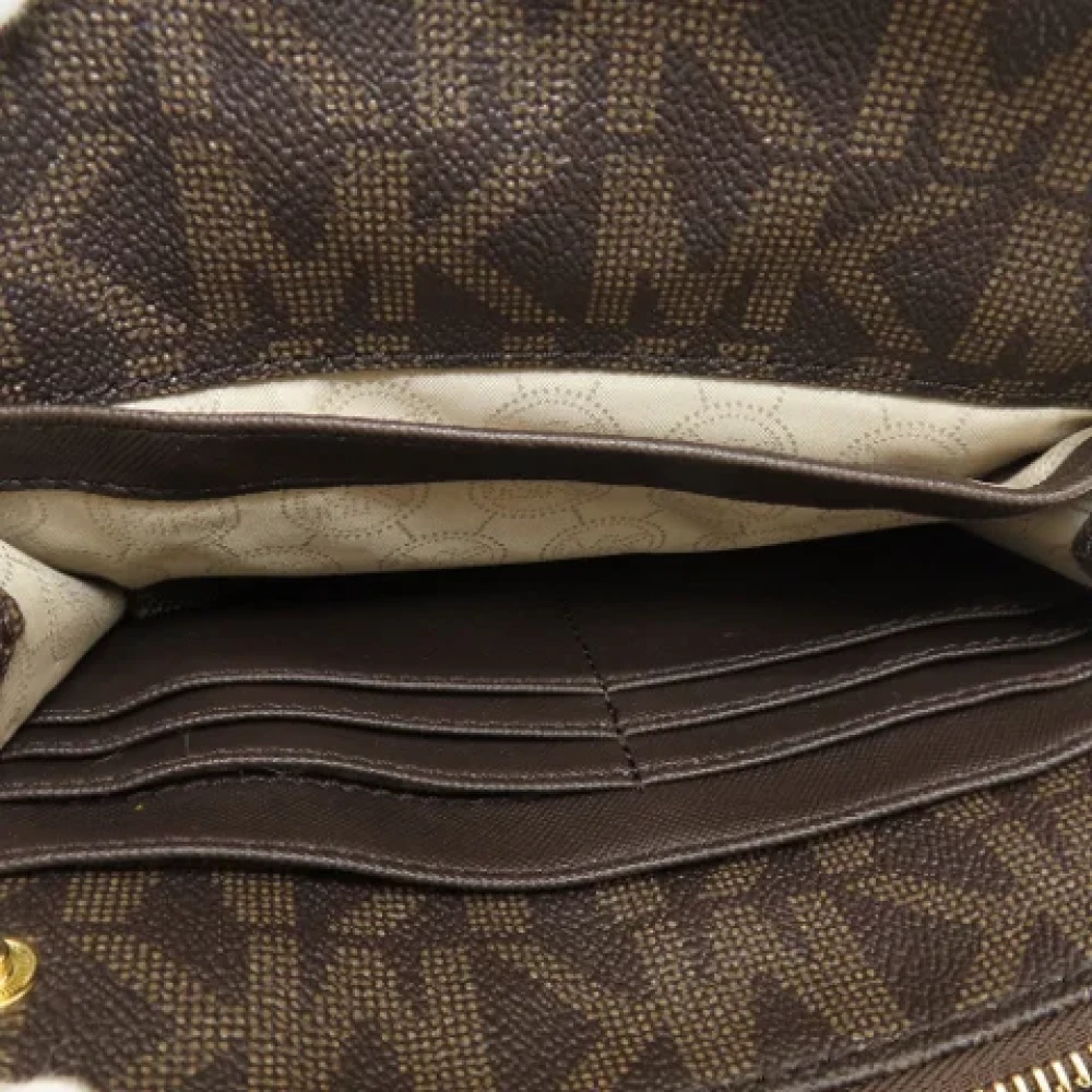Michael Kors Pre-owned Fabric shoulder-bags Brown Dames