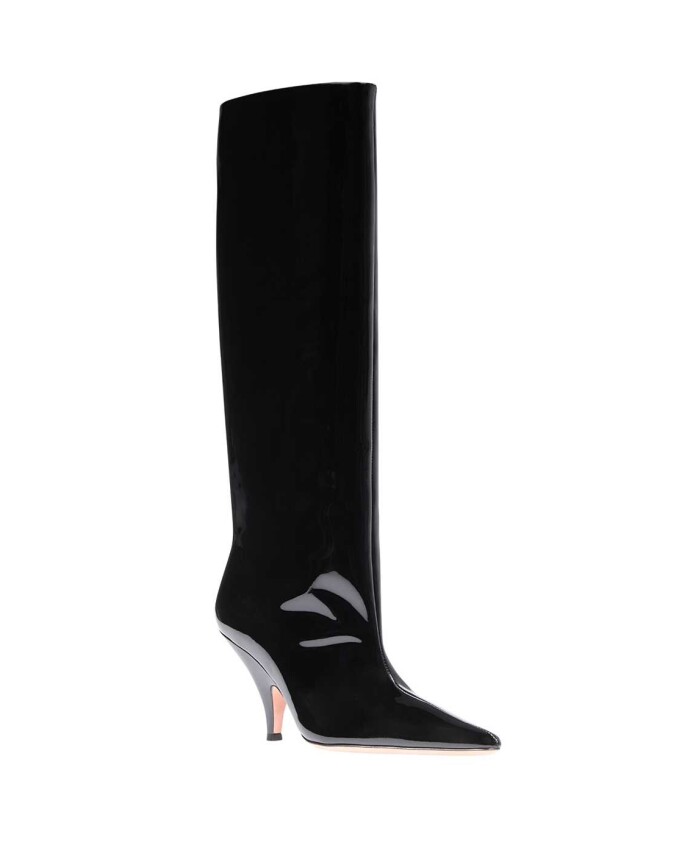 pointy-toe-patent-leather-boots